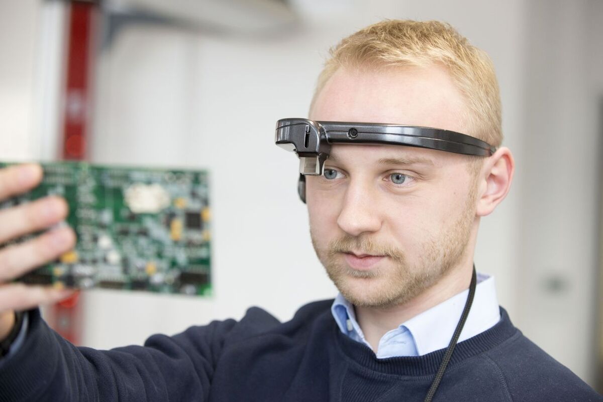 Augmented Reality-Brille zur Service- und Montageunterstützung